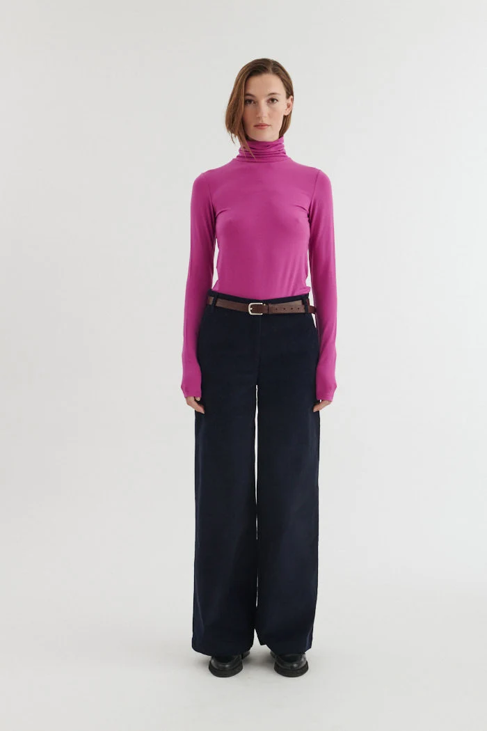 BASIC APPAREL Joline T-Neck purple orchid