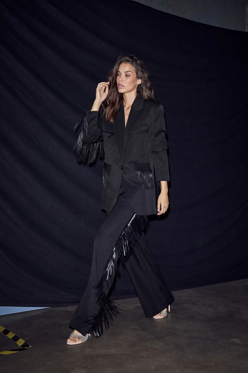 Haute L'Amitié - Premiere Fringe Plain Pant Hl10921 - Black