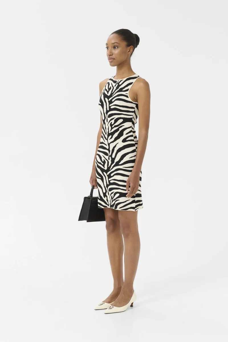 Gestuz - Gzzebba Dress 10910342 - 107873 - Black/Birch Tiger