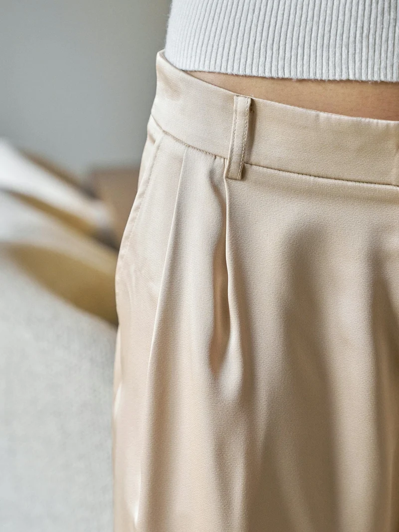 Neo Noir - Fayla Drapy Satin Balloon Pants 167418 - 125 - Dark Sand