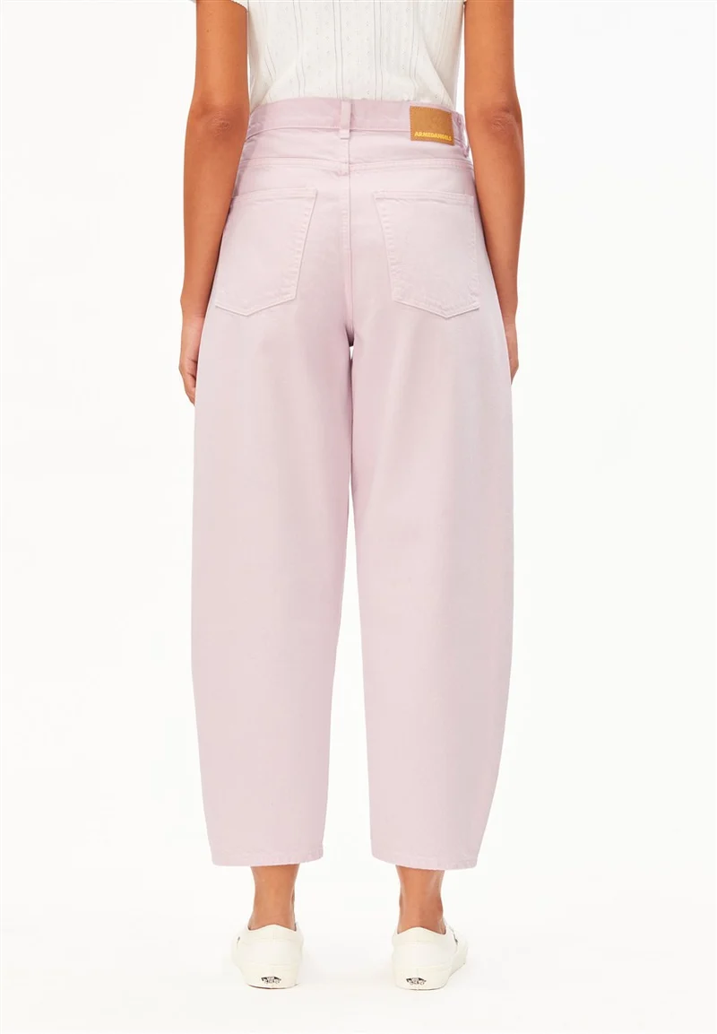 ARMEDANGELS Baarly High Waist Barrel Jean pink mist