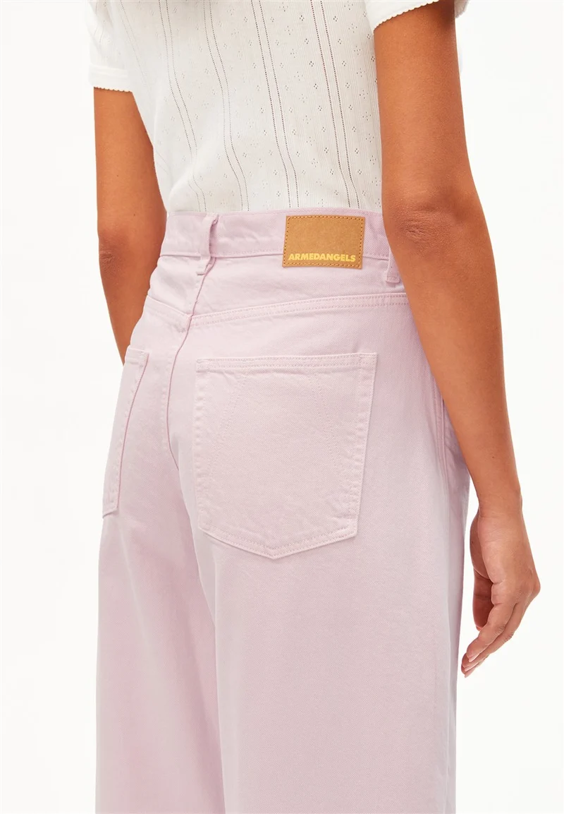 ARMEDANGELS Baarly High Waist Barrel Jean pink mist