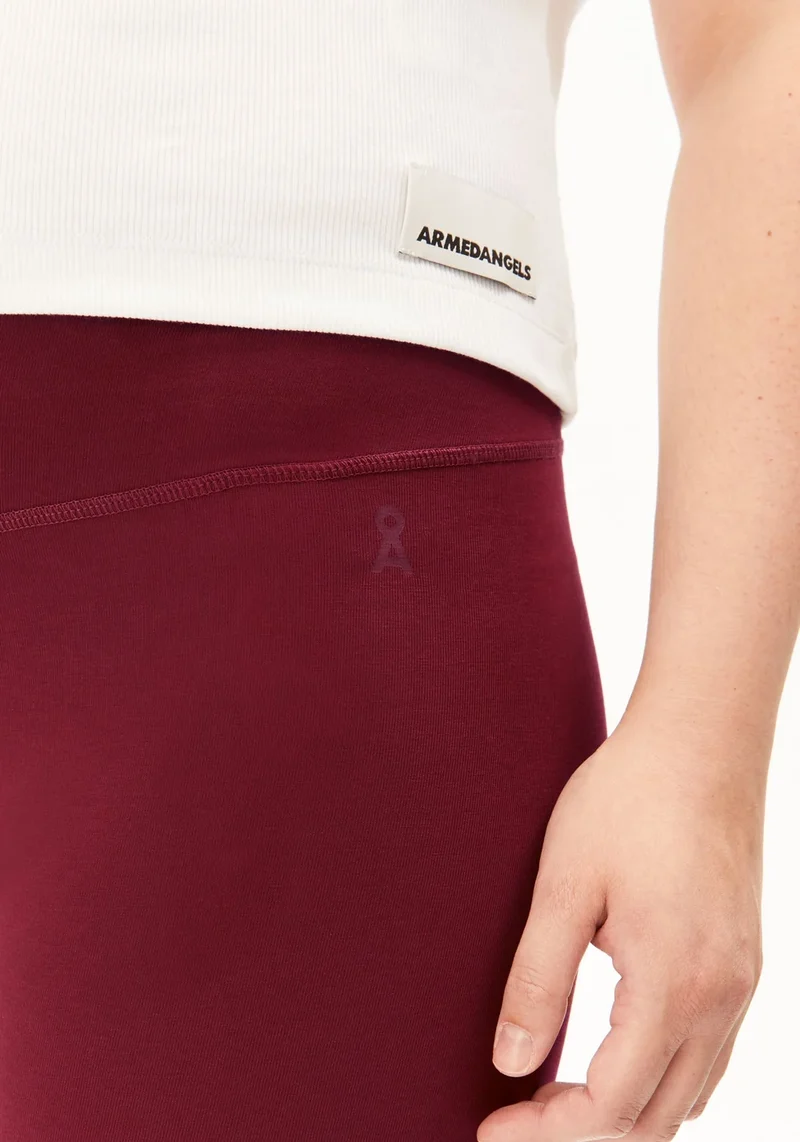 ARMEDANGELS Faribaa Leggings velvet red