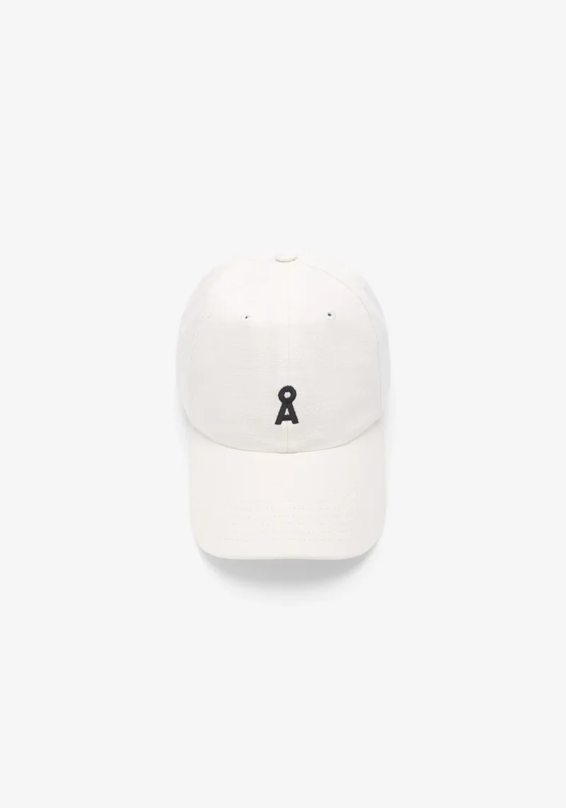 ARMEDANGELS Yenaas Bold Cap W oatmilk-black