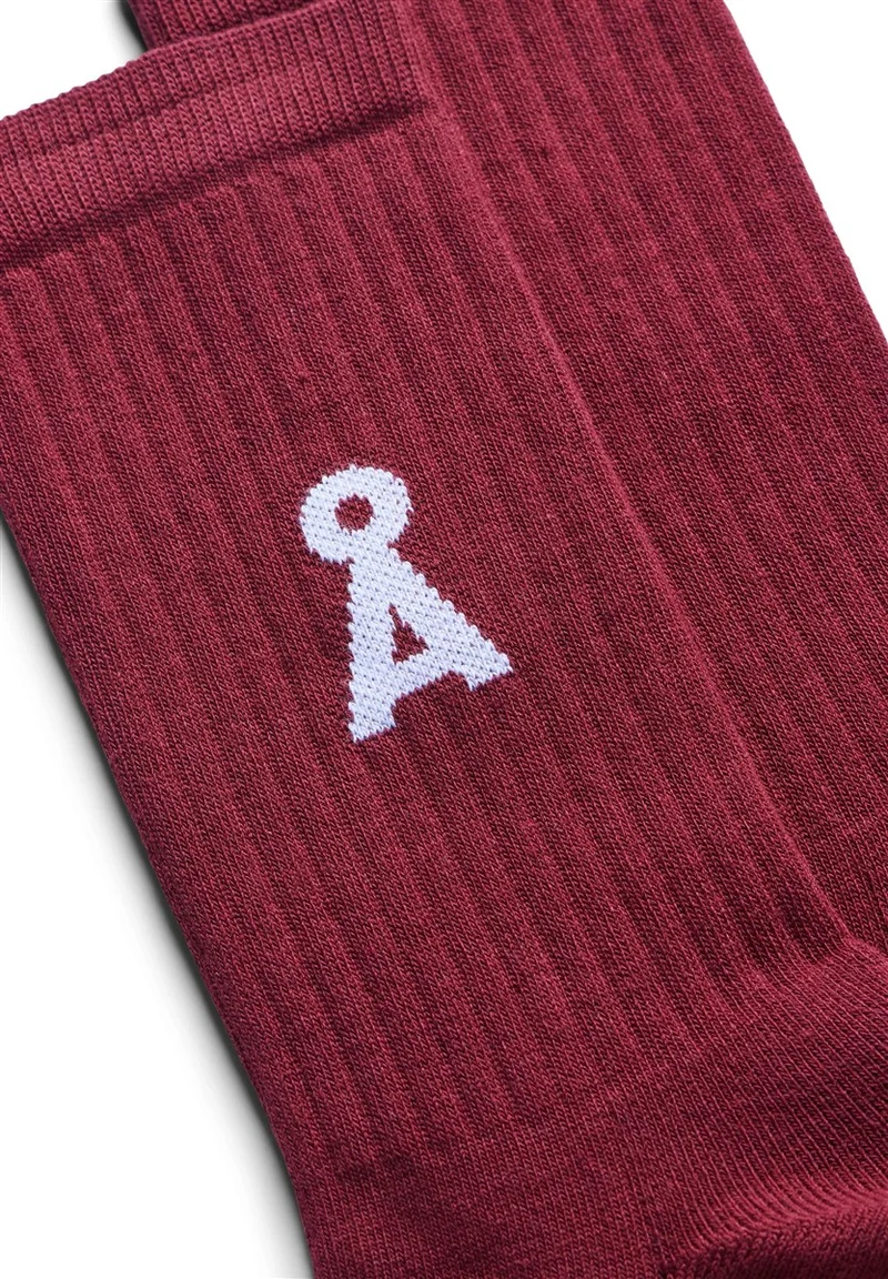 ARMEDANGELS Saamus Bold Socks W velvet red