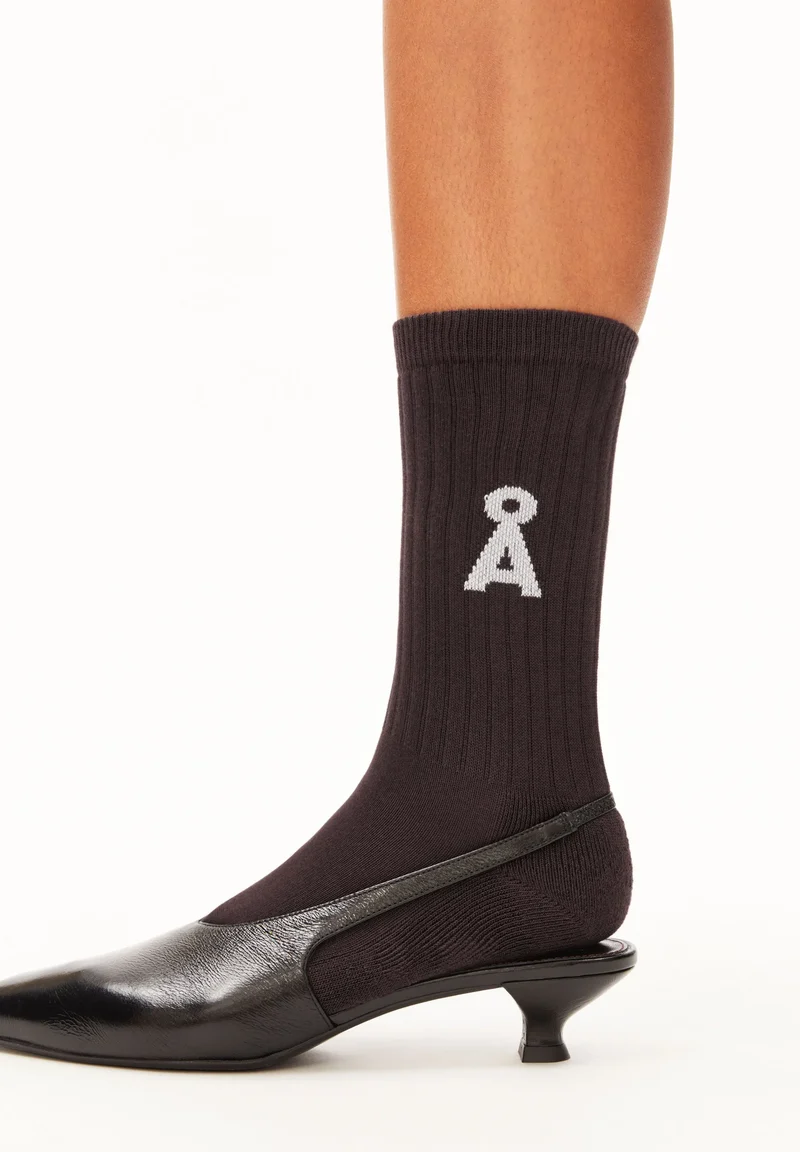 ARMEDANGELS Saamus Bold Socks W claystone