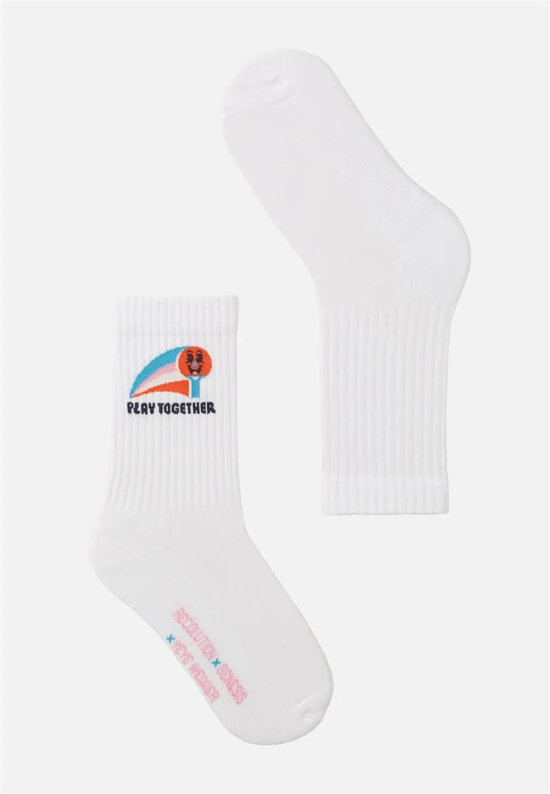 RECOLUTION Play Together Socks white