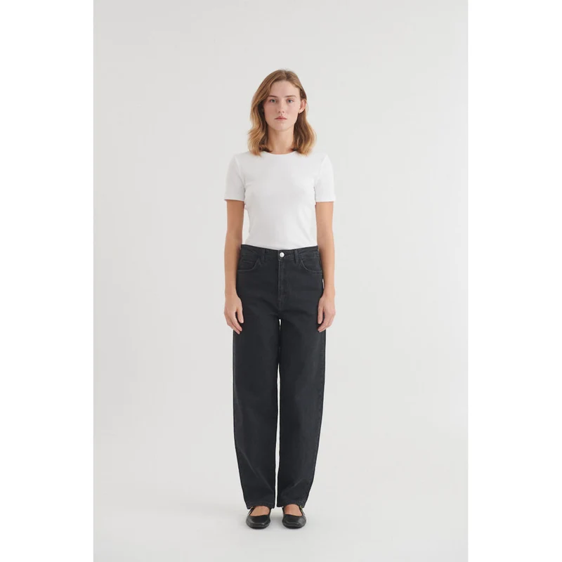 BASIC APPAREL Ea Black Jeans