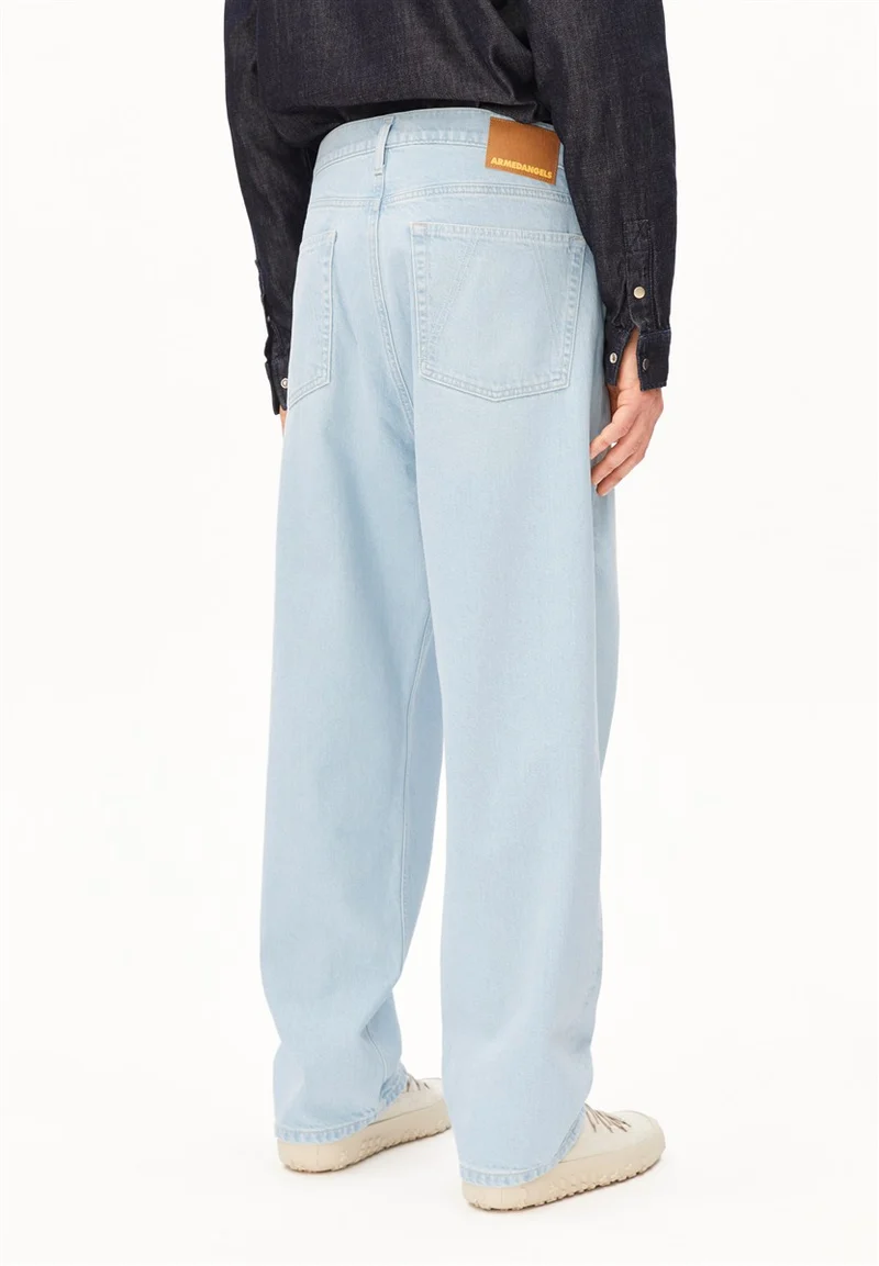 ARMEDANGELS Jaameo Baggy Jeans ice blue