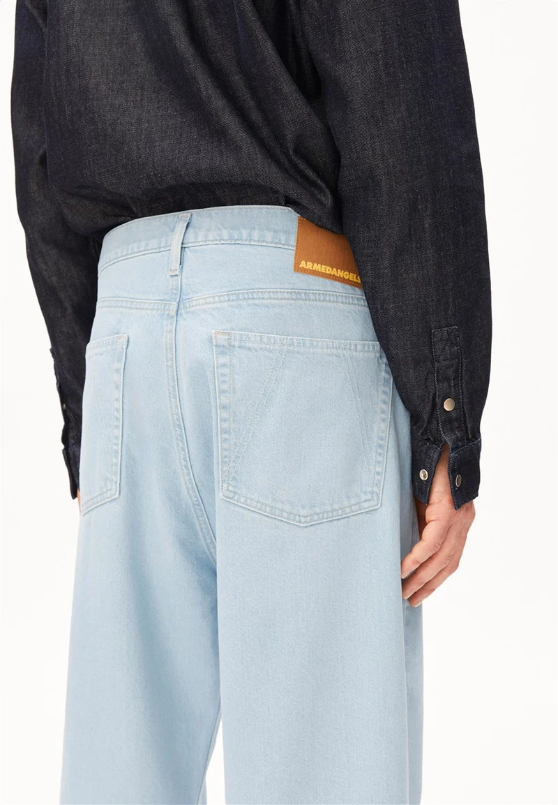 ARMEDANGELS Jaameo Baggy Jeans ice blue