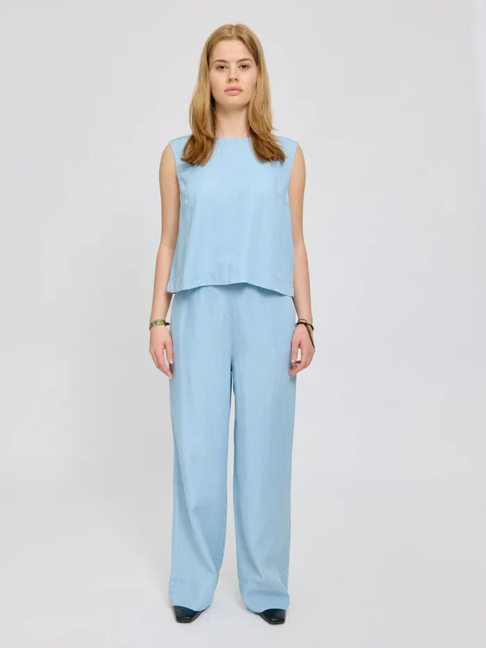 MAZINE Tencel Top light blue washed
