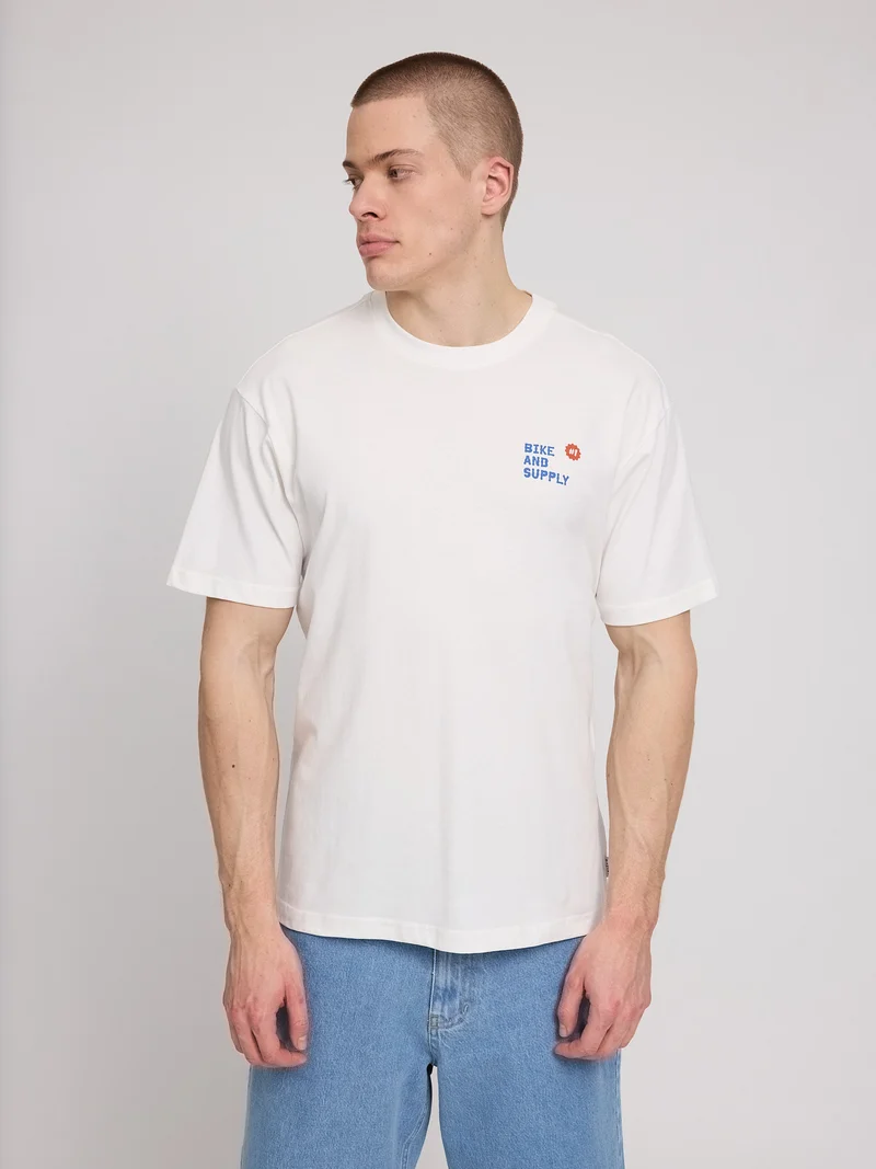 MAZINE Back Print Theme T-Shirt offwhite/bike shop