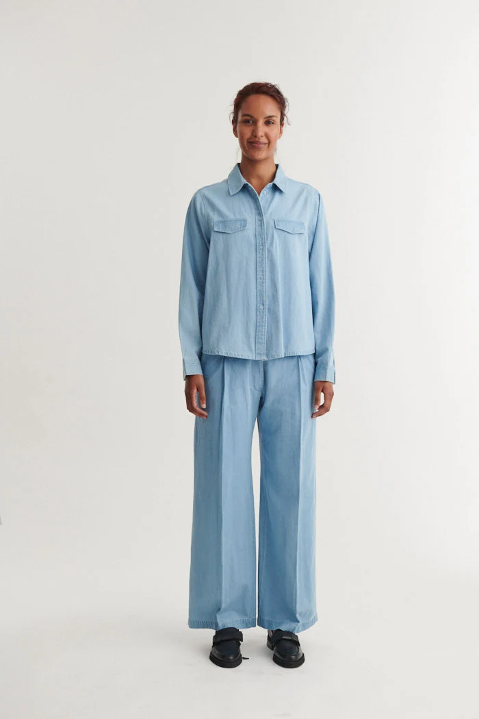 BASIC APPAREL Cody Shirt light wash