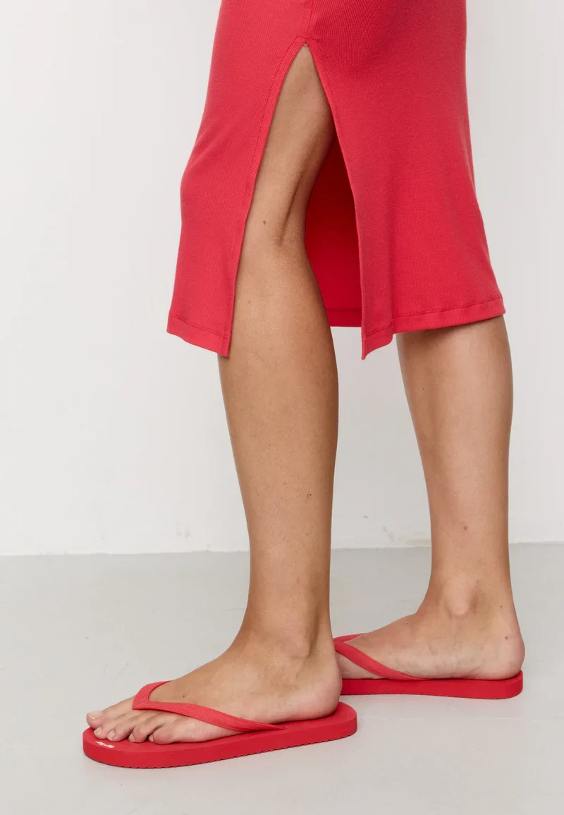 RECOLUTION Primrose lava red