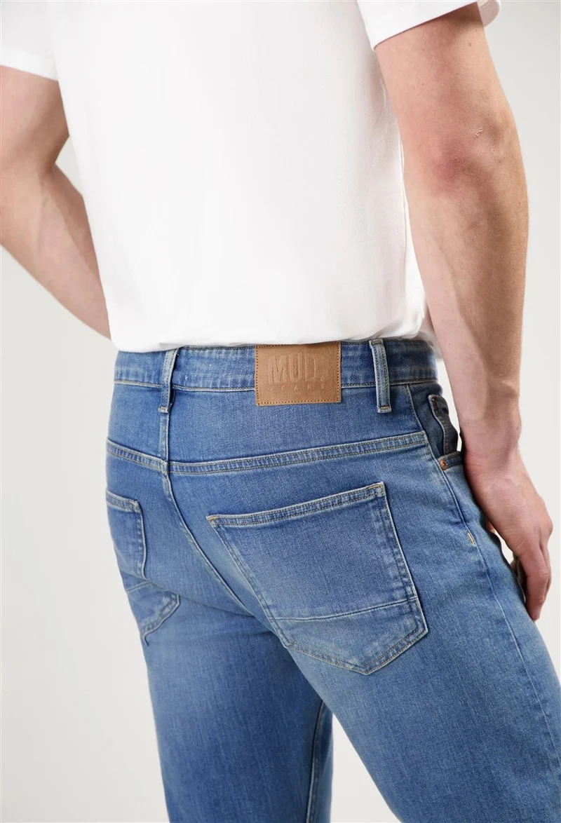 MUD JEANS Hank Mid Tapered Medium Aged