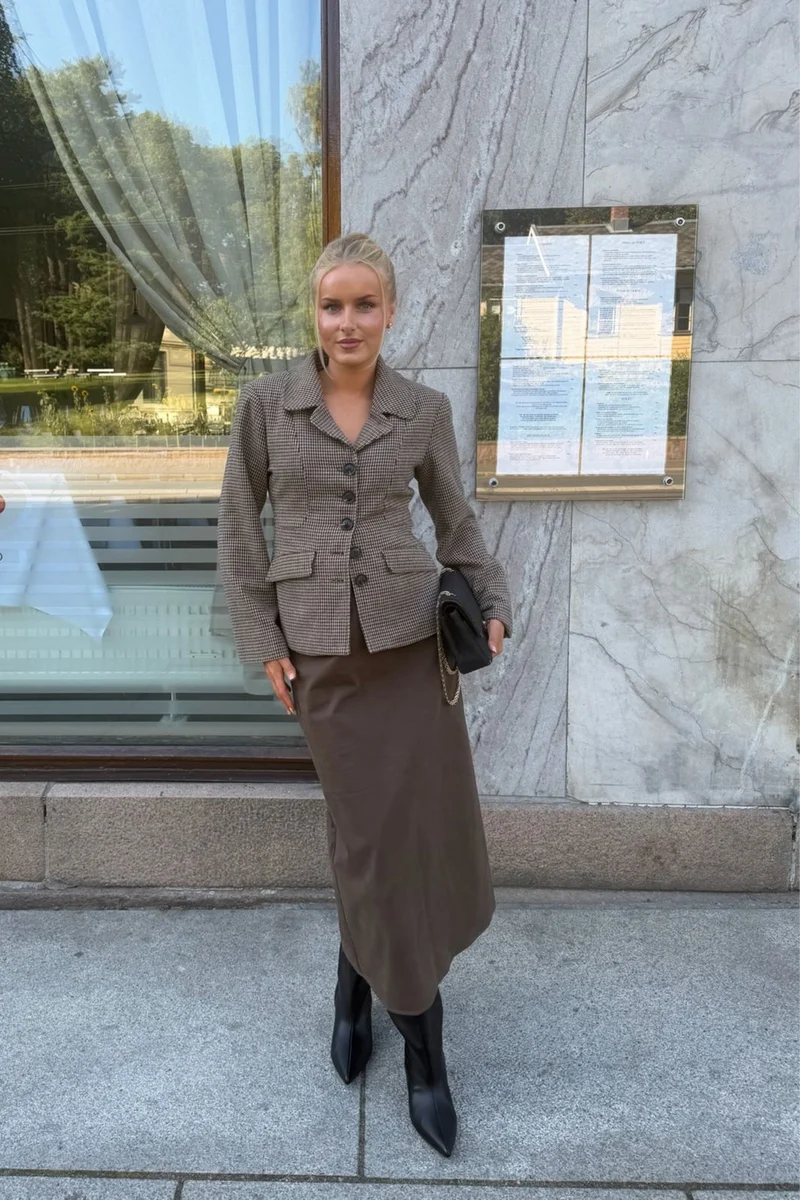 Byic - Karmenic Midi Skirt A23762 - Chocolate