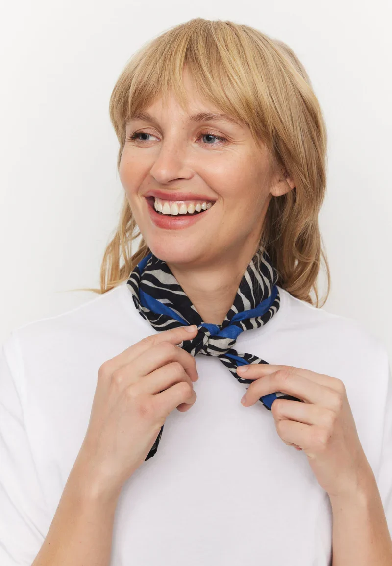 RECOLUTION Schal Bandana Zebra black