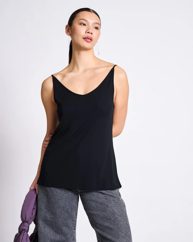 JAN'N JUNE Triangle black