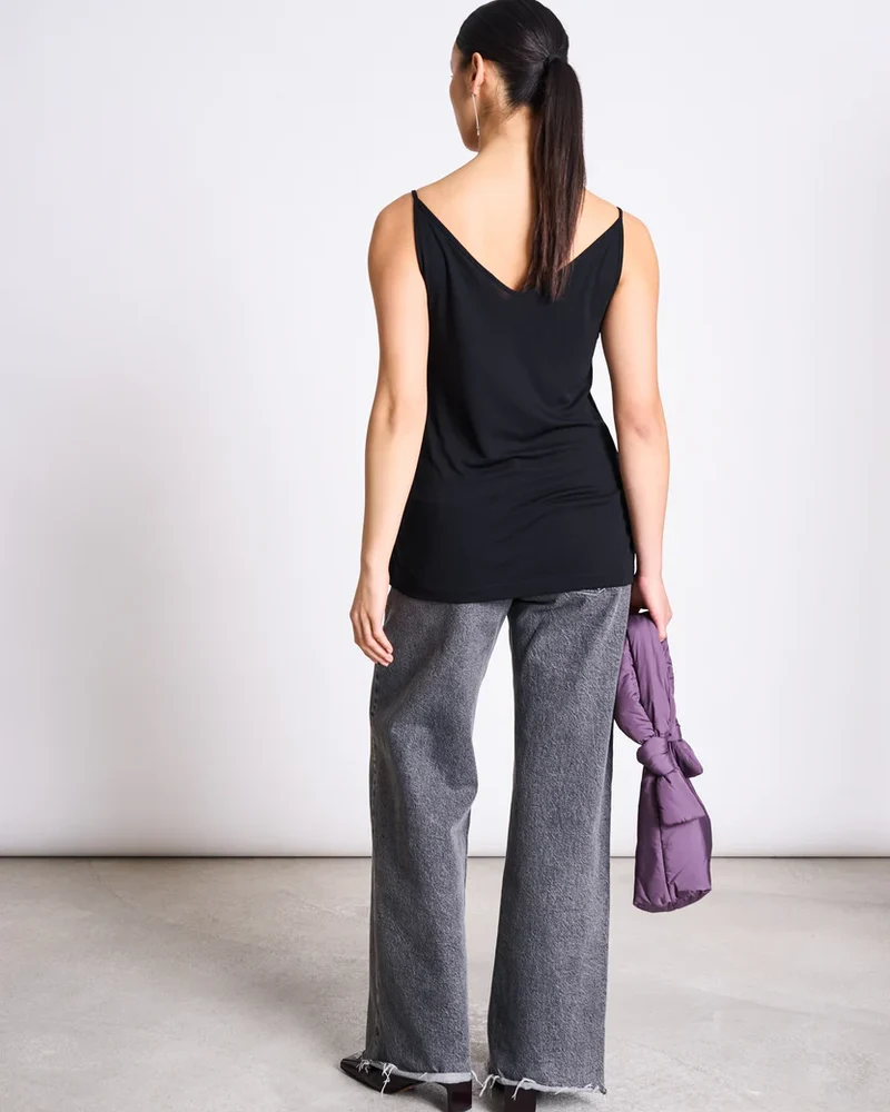 JAN'N JUNE Triangle black