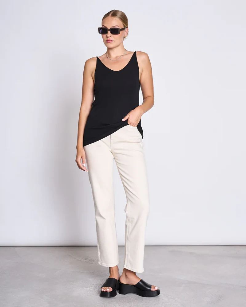 JAN'N JUNE Triangle black