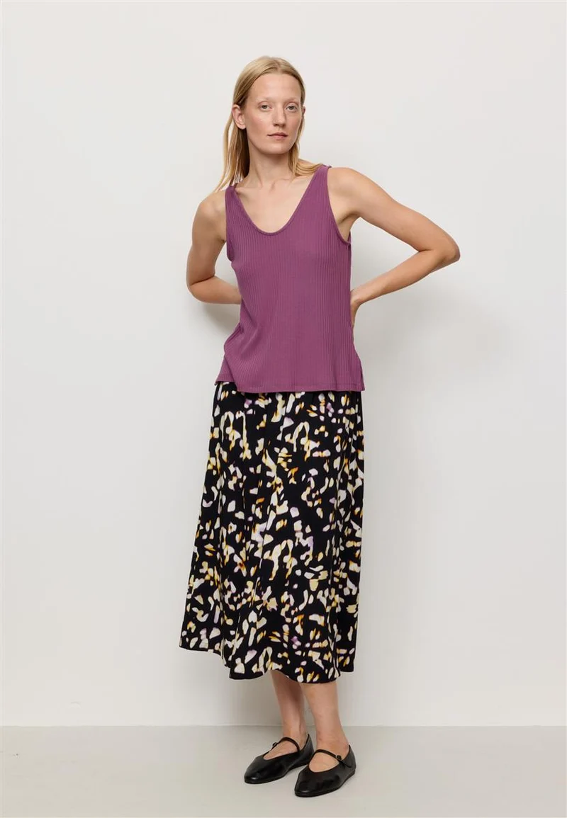 RECOLUTION Tonina dark tulip