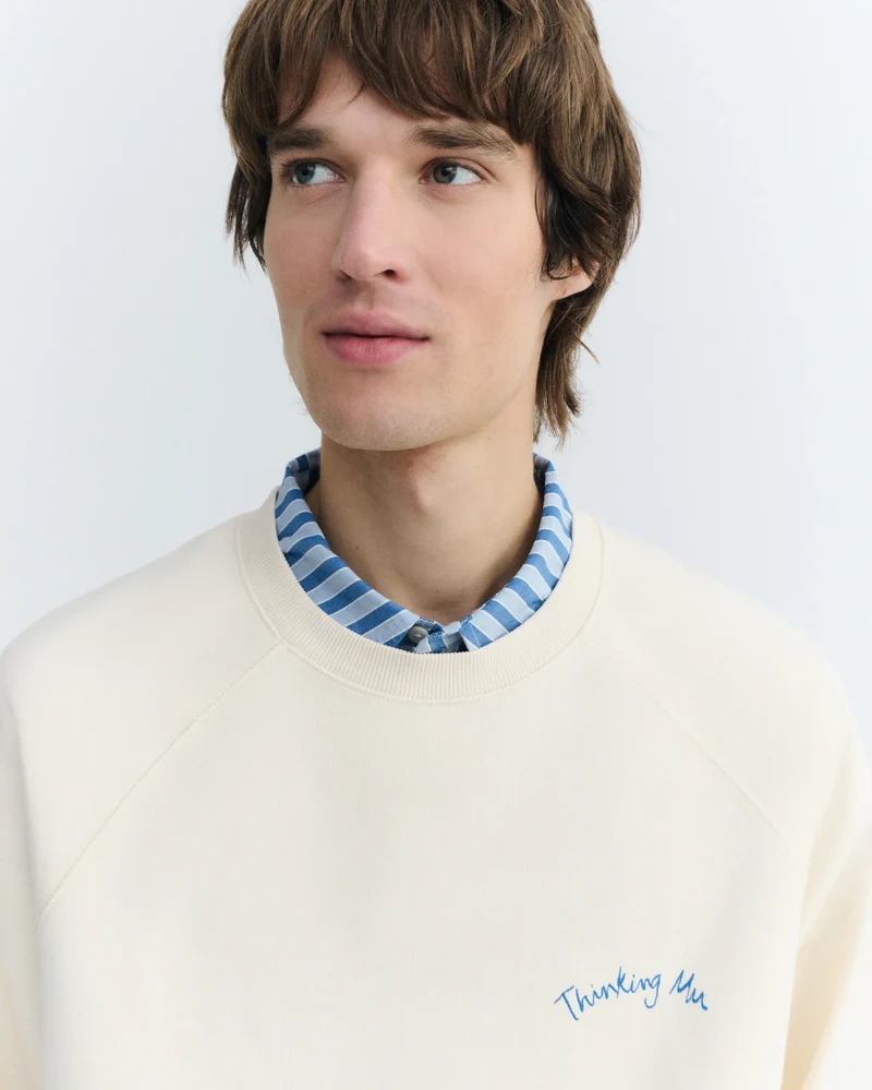 THINKING MU Dori Patch Pannacota Pepe Sweatshirt ecru