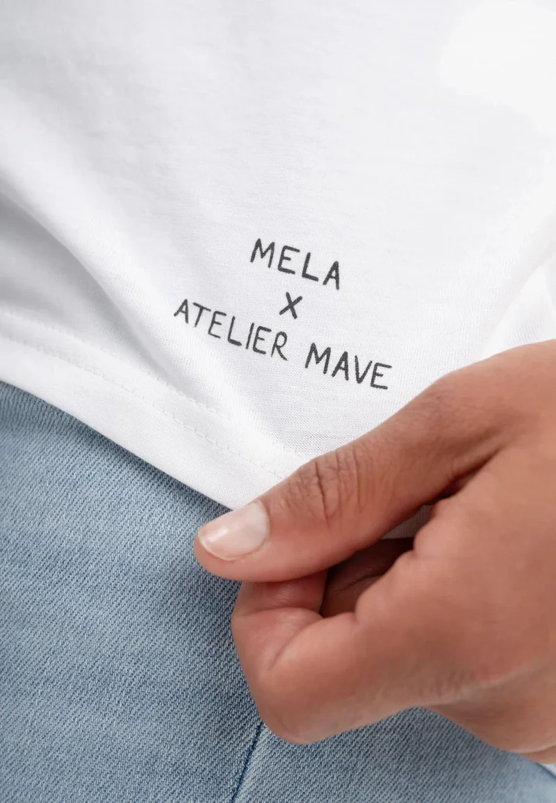 MELAWEAR Women T-Shirt Artist Edition Atelier Mave weiß / print secret lake