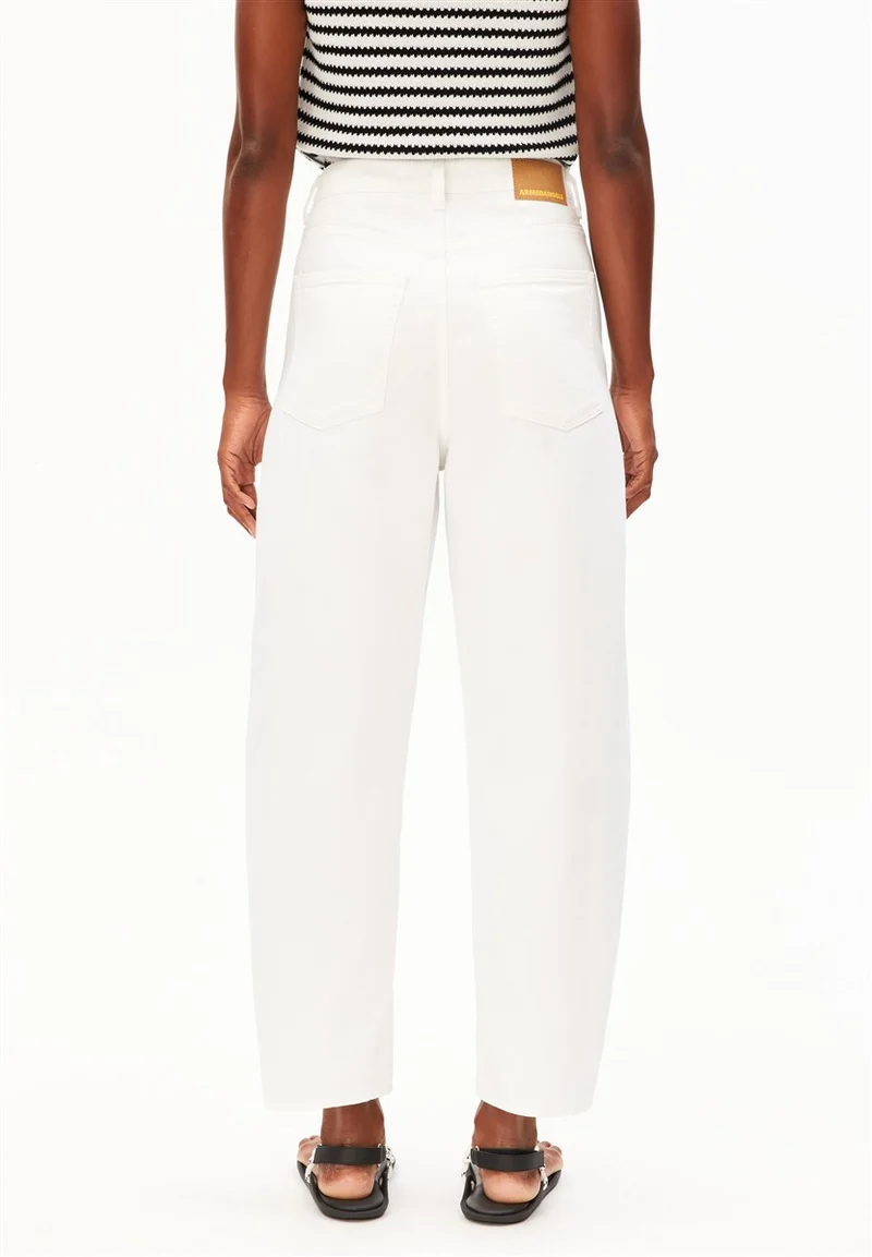 ARMEDANGELS Baarly High Waist Barrel Jean white