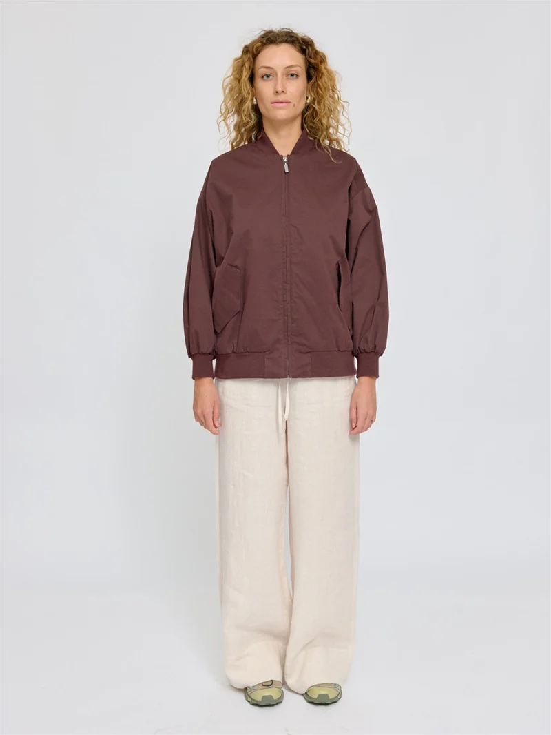 MAZINE Loose Fit Cotton Bomber dark chocolate