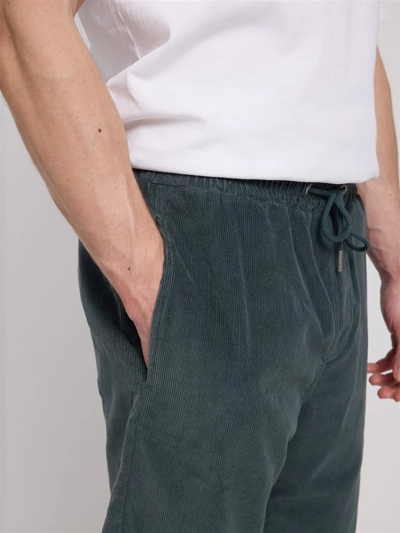 MAZINE Corduroy Pull-On Shorts bottle