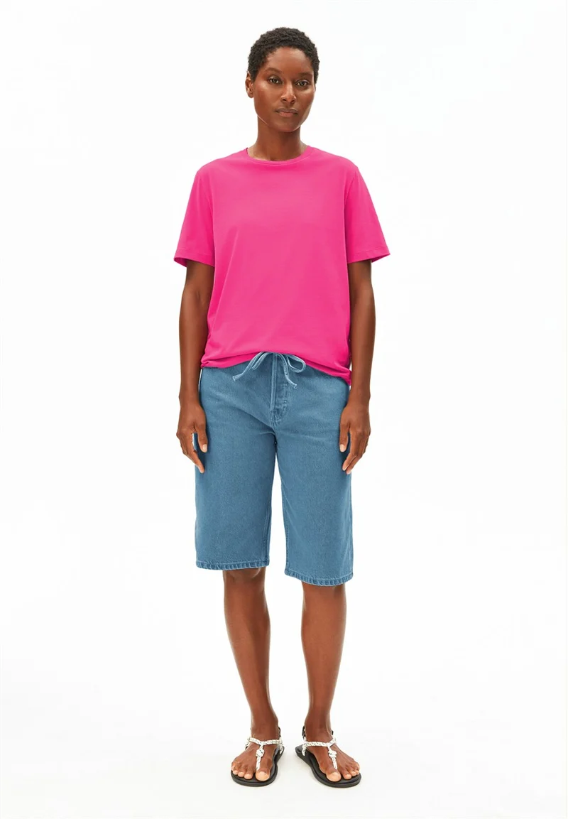 ARMEDANGELS Lualaa T-Shirt very berry