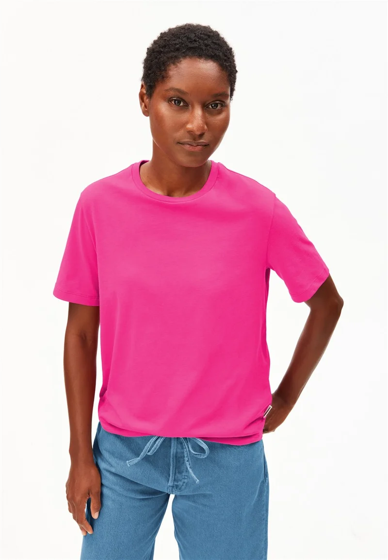 ARMEDANGELS Lualaa T-Shirt very berry