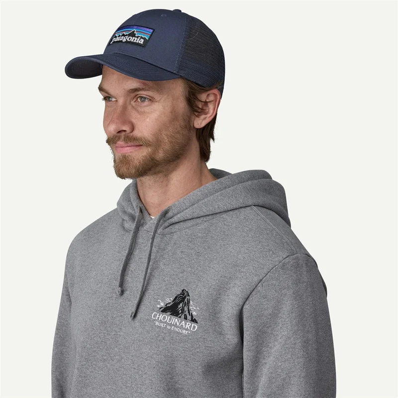 PATAGONIA P-6 Logo LoPro Trucker Hat new navy