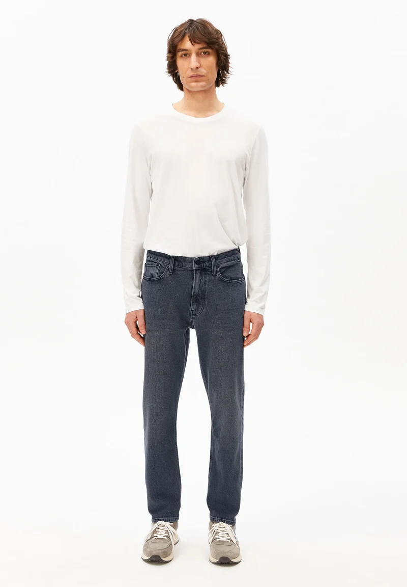 ARMEDANGELS Maakx Relaxed Tapered Jeans cadria