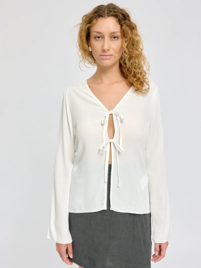 MAZINE Wide Sleeve Crinkle Blouse offwhite