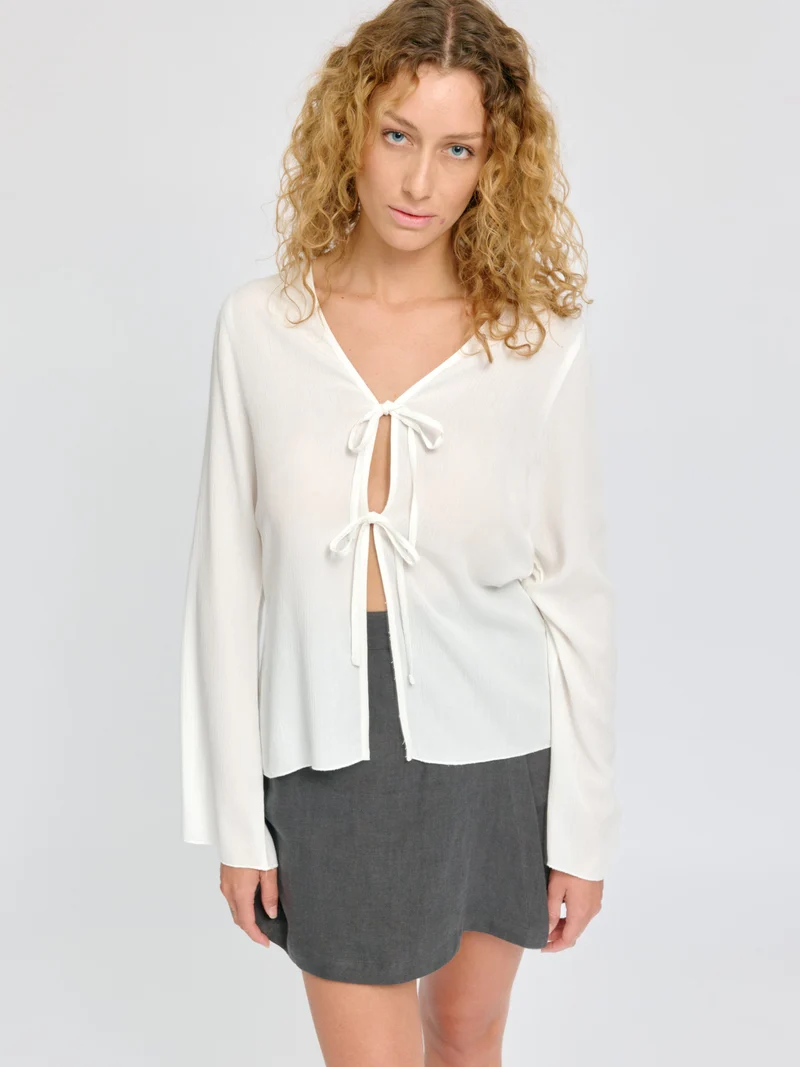 MAZINE Wide Sleeve Crinkle Blouse offwhite