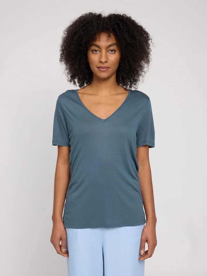 MAZINE Ecovero Viscose V-Neck T-Shirt steel blue