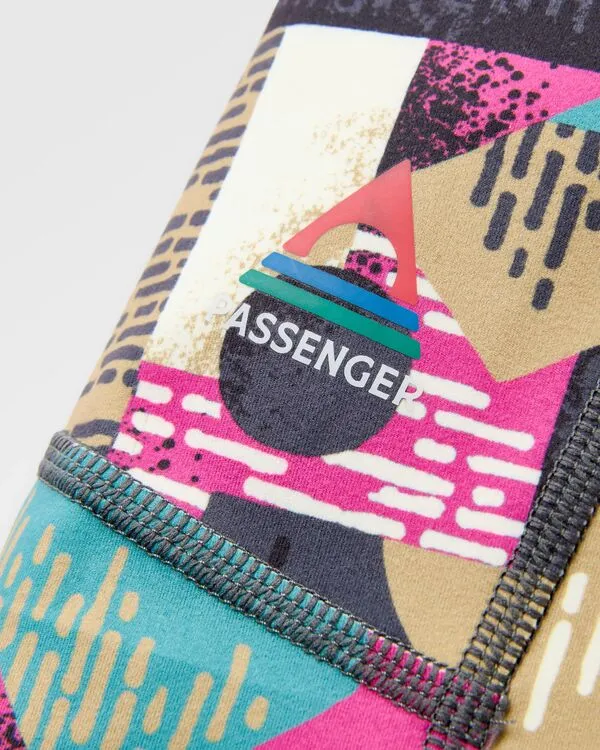 PASSENGER Womens Solscape Active Short mosaic mountain charcoal