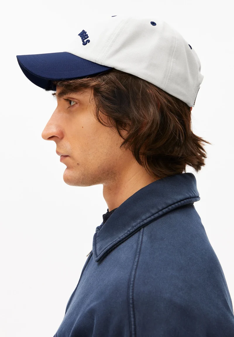 ARMEDANGELS Yenaas Colorblock Cap oatmilk-tinted navy