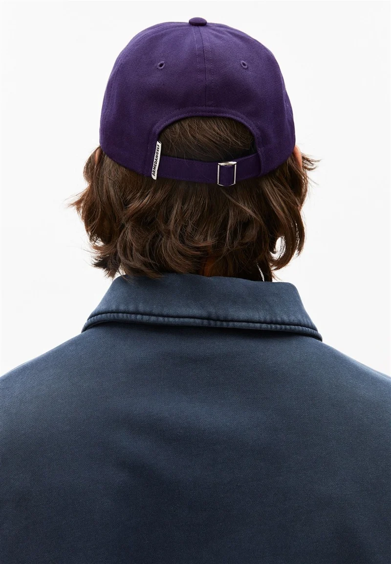 ARMEDANGELS Yenaas Bold Cap pungent purple
