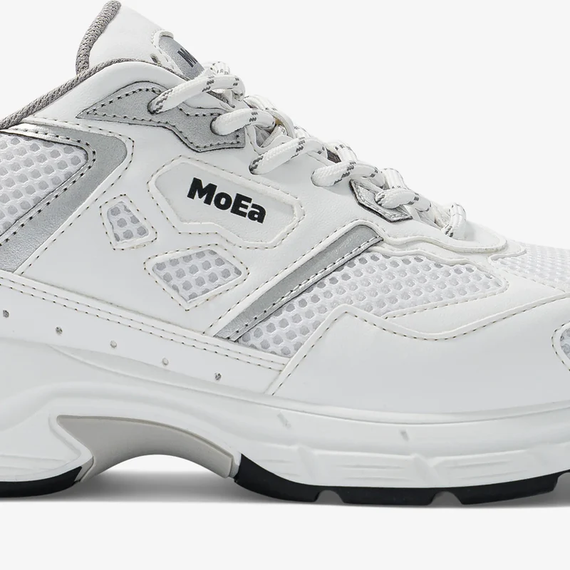 MOEA Gen8 corn white & silver