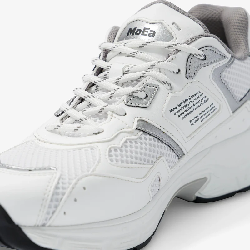 MOEA Gen8 corn white & silver