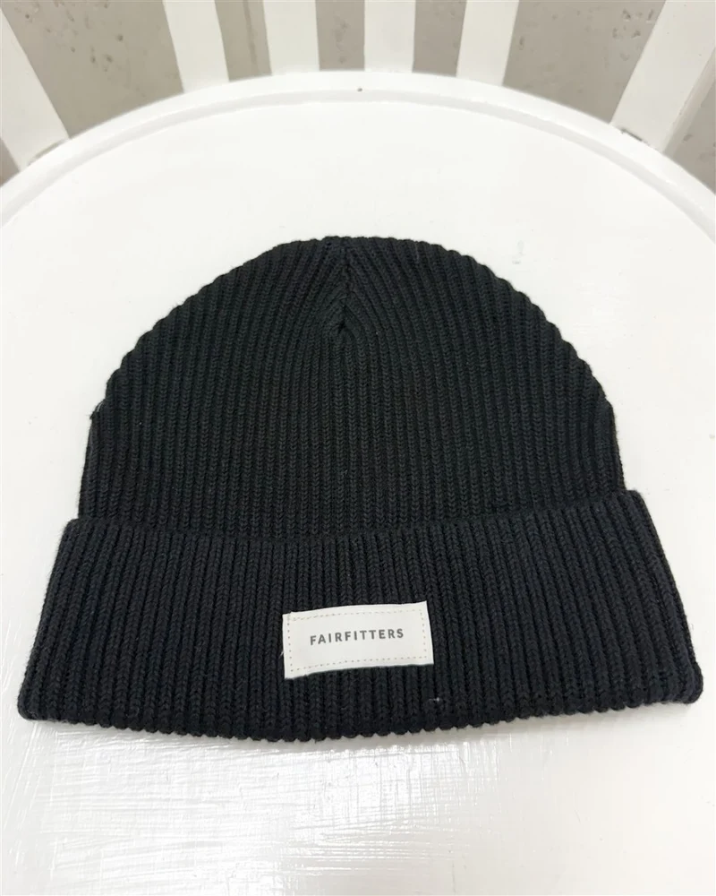 FAIRFITTERS Basic Mütze Fisherman black