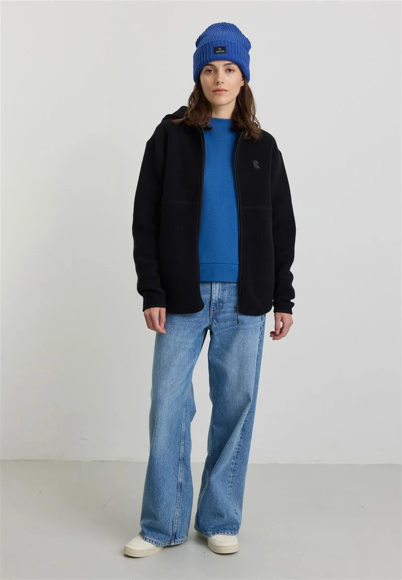 RECOLUTION Althenia black