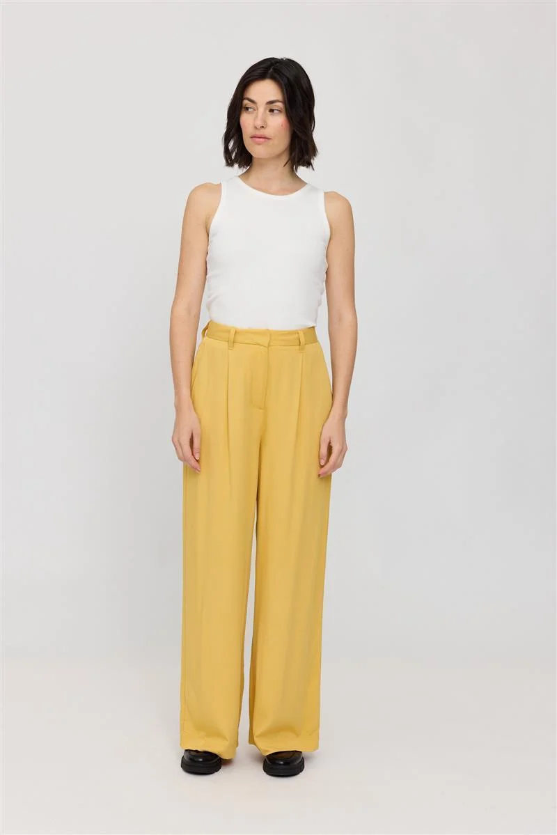 MAZINE Pleated Pants cereal
