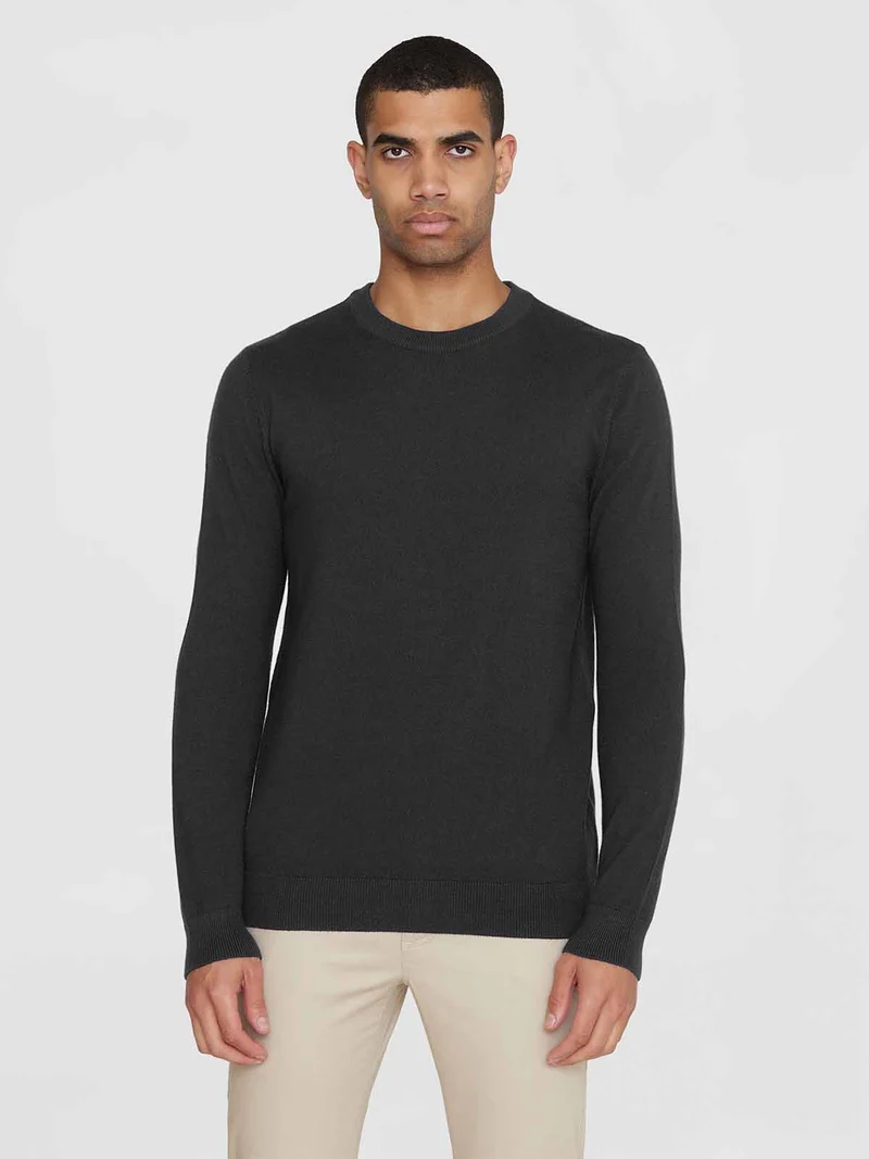 KNOWLEDGE COTTON APPAREL Karl Regular Merino Knit Crew Neck black jet
