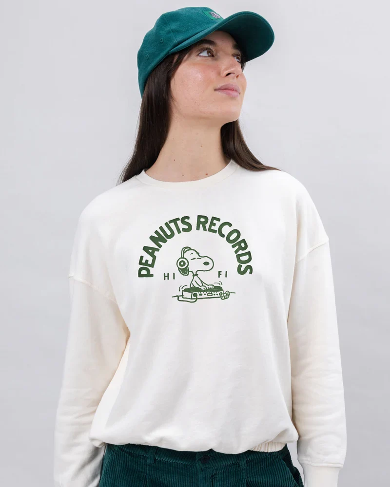 BRAVA Peanuts Records Rounded Sweatshirt White