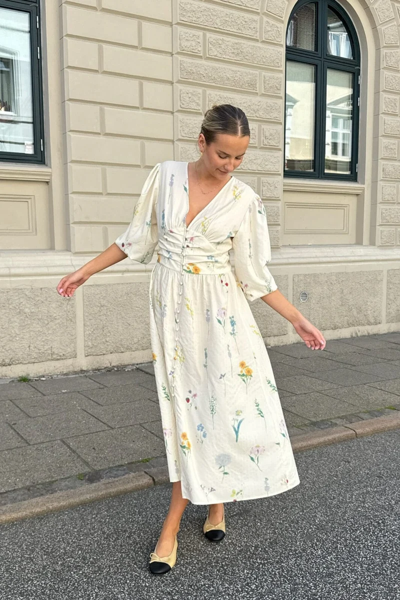 BYIC - Adelic Long Dress - owfp Off White Flower Print