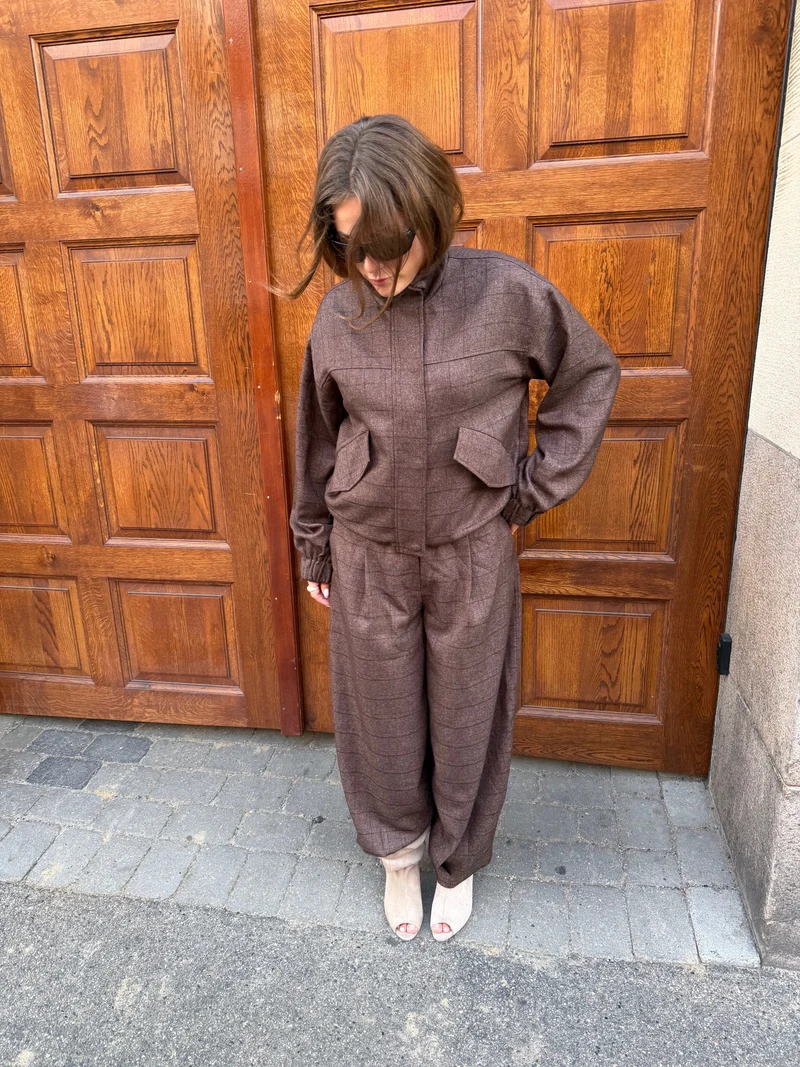 Love & Divine - Love1615-2 20493 - 840 - Brown Check
