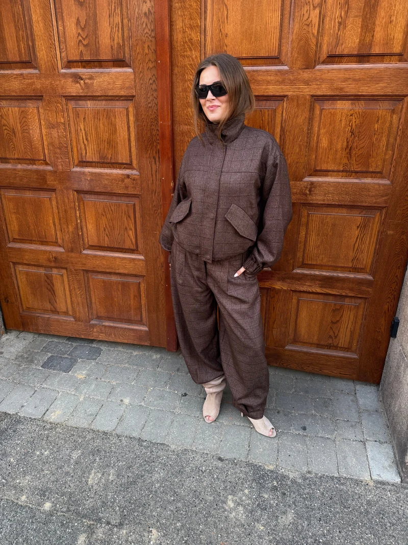 Love & Divine - Love1615-2 20493 - 840 - Brown Check